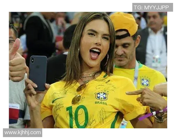 全球足球女博主TOP10盘点:这些球星背后的女性力量值得关注 全球足球女博主TOP10盘点:这些球星背后的女性力量值得关注