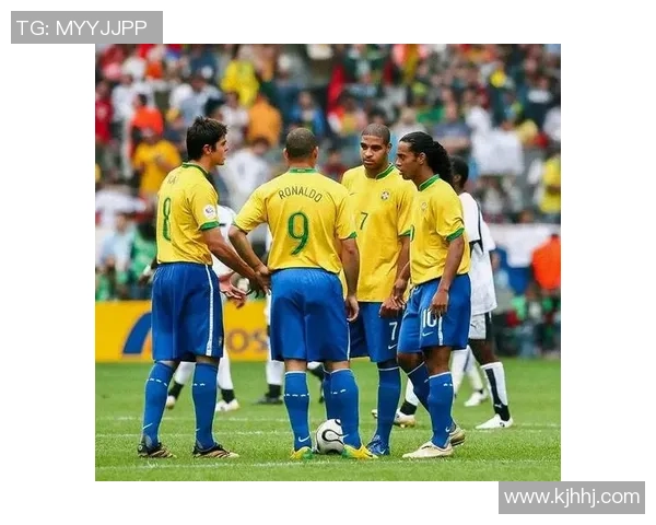 巴勒莫足球队历史传奇球星回顾与辉煌成就分析 巴勒莫足球队历史传奇球星回顾与辉煌成就分析