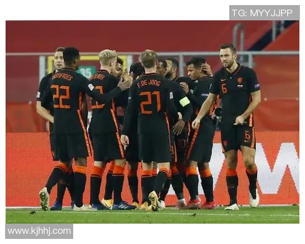 荷兰足球巨星全解析 从历史传奇到当代天才球员的精彩回顾