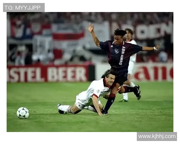 足球传奇人物离世震动全球球迷致敬与怀念潮涌现